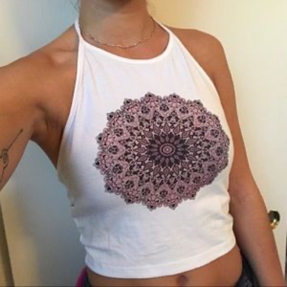 Brandy Melville Halter Top - Picture 1 of 3